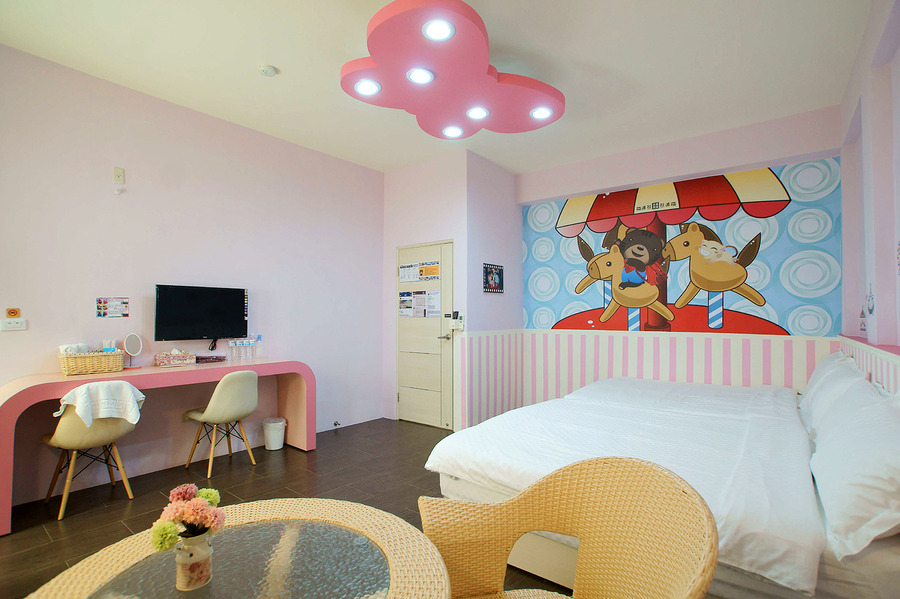 旋轉木(mù馬(4人房)